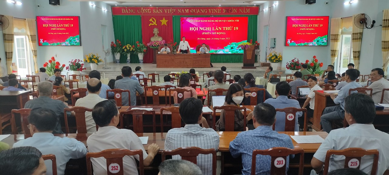 Bù Đăng tổ chức Hội Nghị Ban chấp hành Đảng bộ lần thứ 19 rà soát, bổ sung quy hoạch Ban Chấp hành Đảng bộ huyện, Ban thường vụ Huyện uỷ và các chức danh chủ chốt cấp huyện.